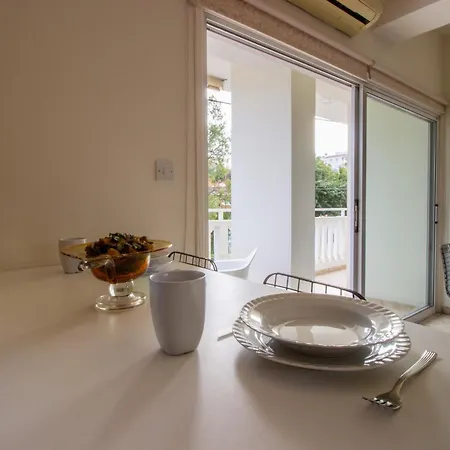 & Peaceful 2br Apartmán Nikósie