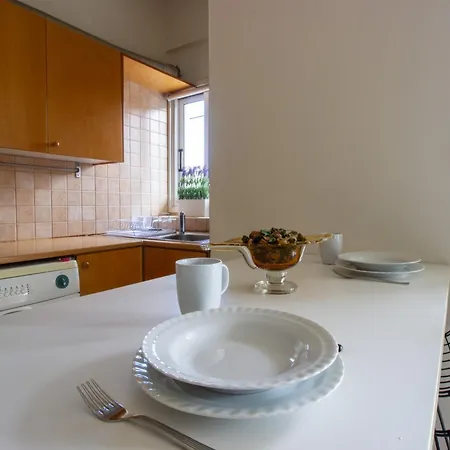 & Peaceful 2br Nikósie