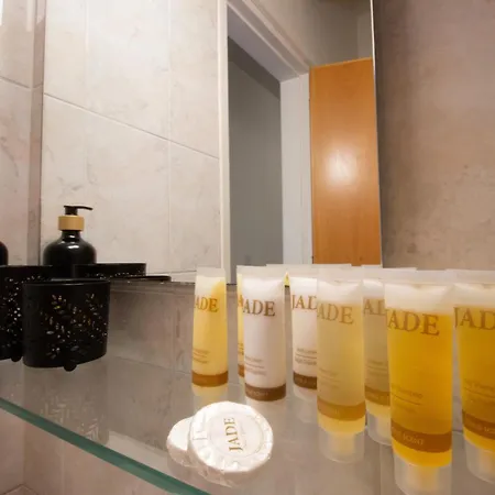 & Peaceful 2br * 尼科西亚