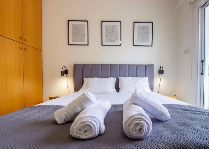 & Peaceful 2br Διαμέρισμα