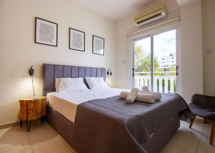 & Peaceful 2br Διαμέρισμα